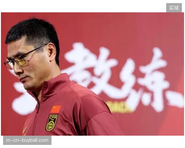 新帅邵佳一坦承国足面临困境，表示将从找回球队信心与夯实基础做起